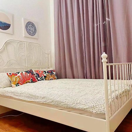 Familienfreundliches Apartment Im Zentrum Fuer Geschaeftsreisen Und Privat เดรสเดน ภายนอก รูปภาพ